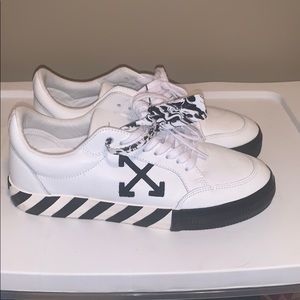 Off White Vulcanized Low Top Sneakers